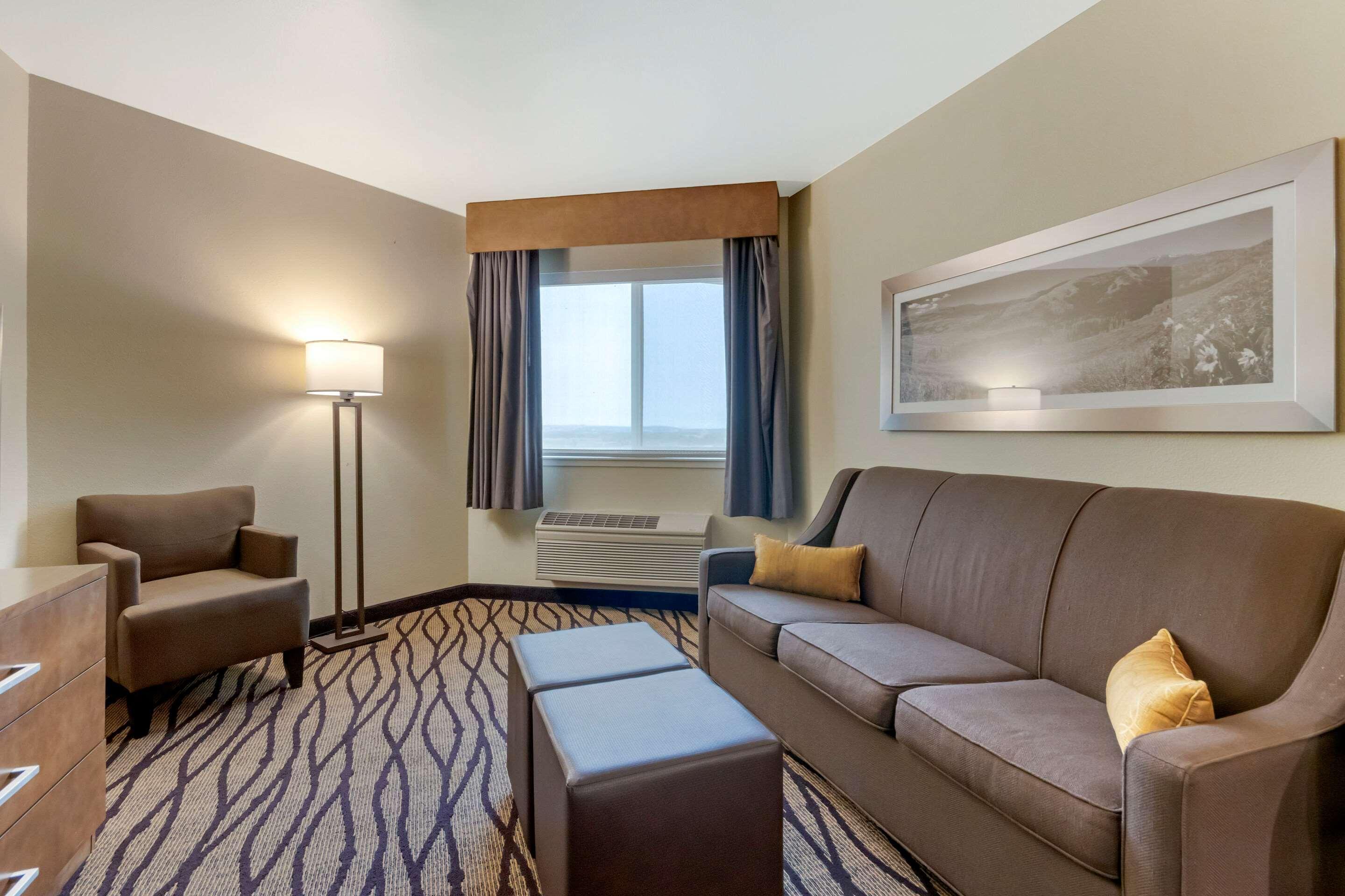 Comfort Inn & Suites Market - Airport Грейт Фолс Екстериор снимка